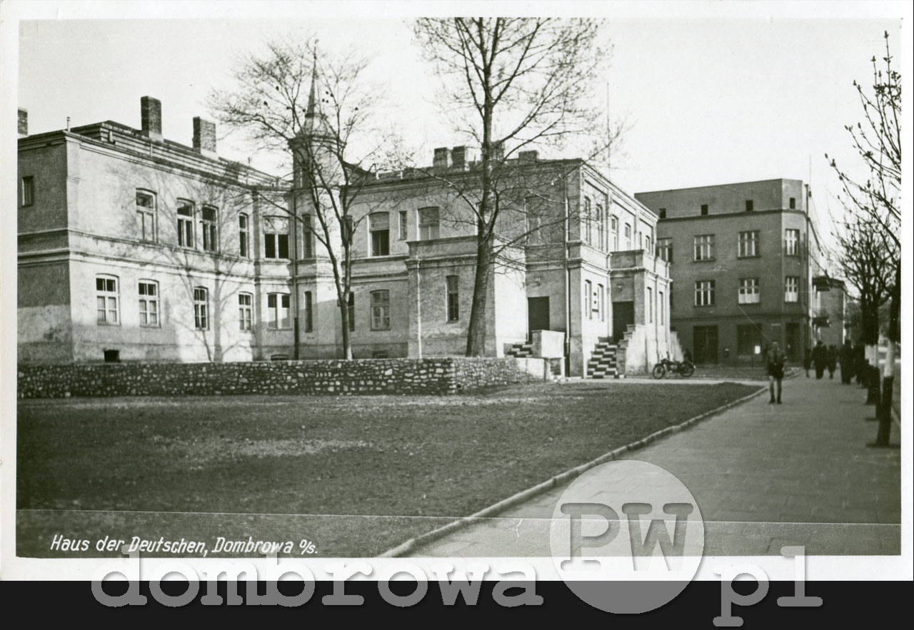 1941 r. Dombrowa O/S. - Haus der Deutschen (Kanngiesser)(1)