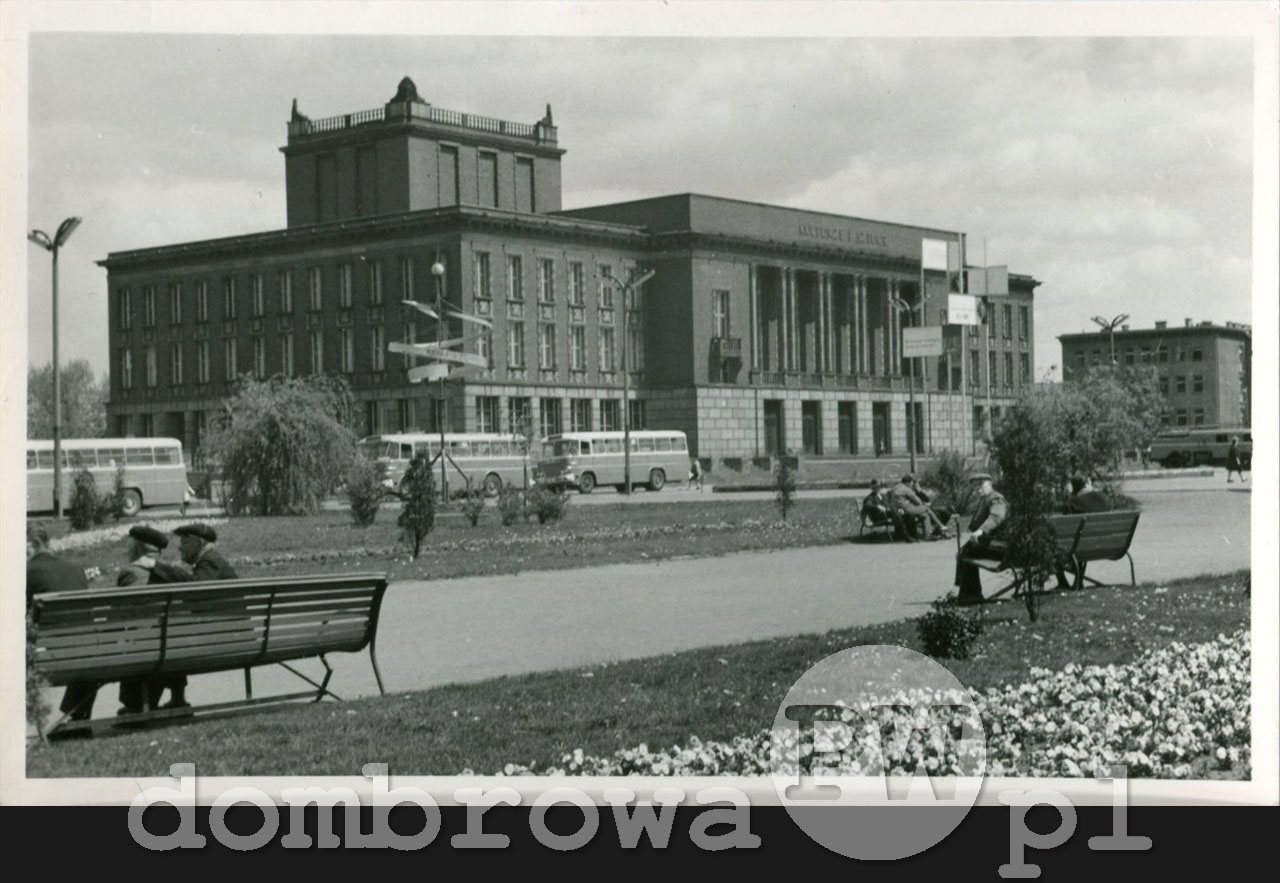 1960 r. Dąbrowa Górnicza - Pałac Kultury Zagłębia (Katolik)